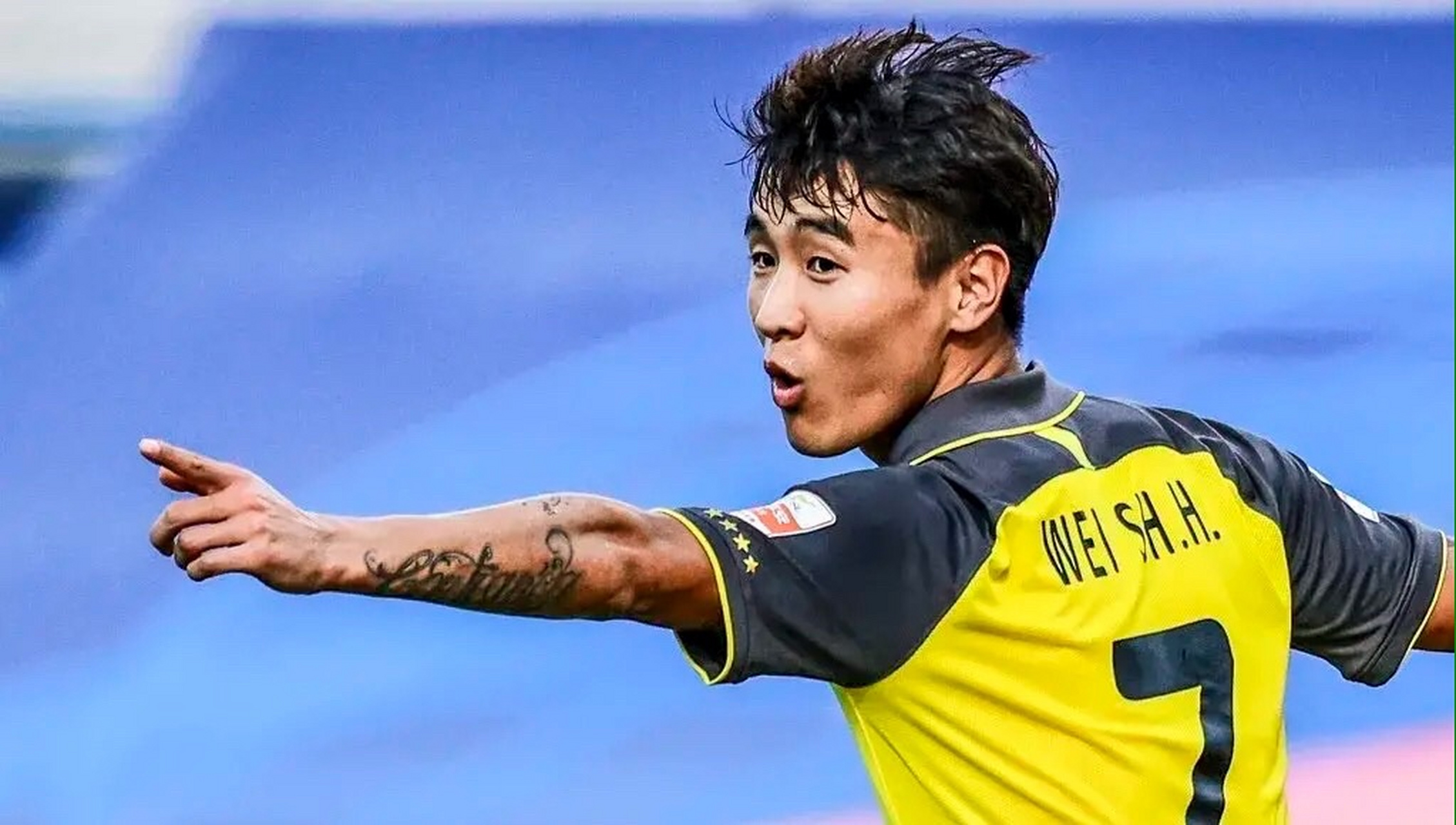 汉军冲超势头强劲,连胜深圳佳兆业 汉军冲超势头强劲,连胜深圳佳兆业