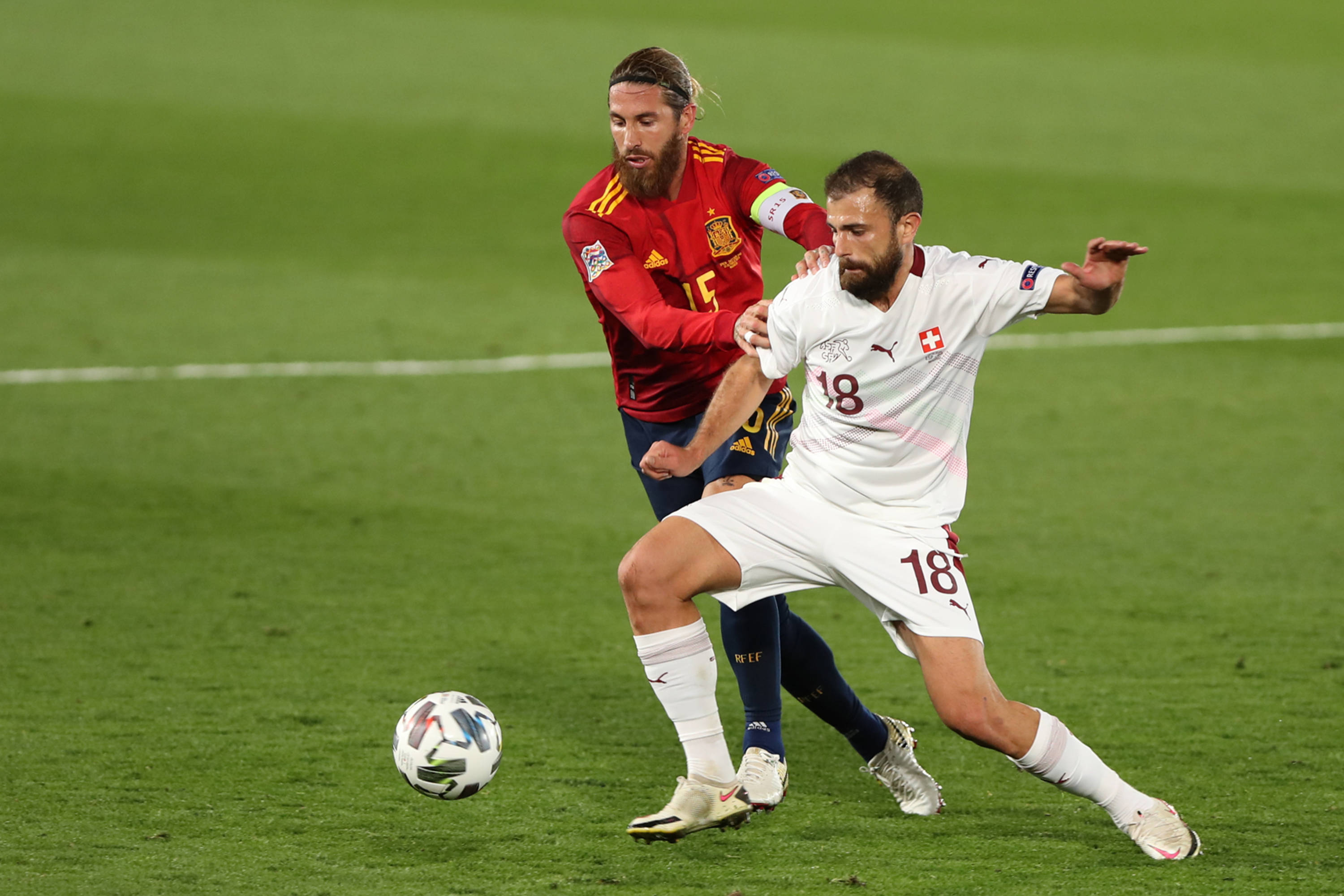 开云体育官方网站-欧洲国家足球盛会精彩多变，胜利者成疑的简单介绍