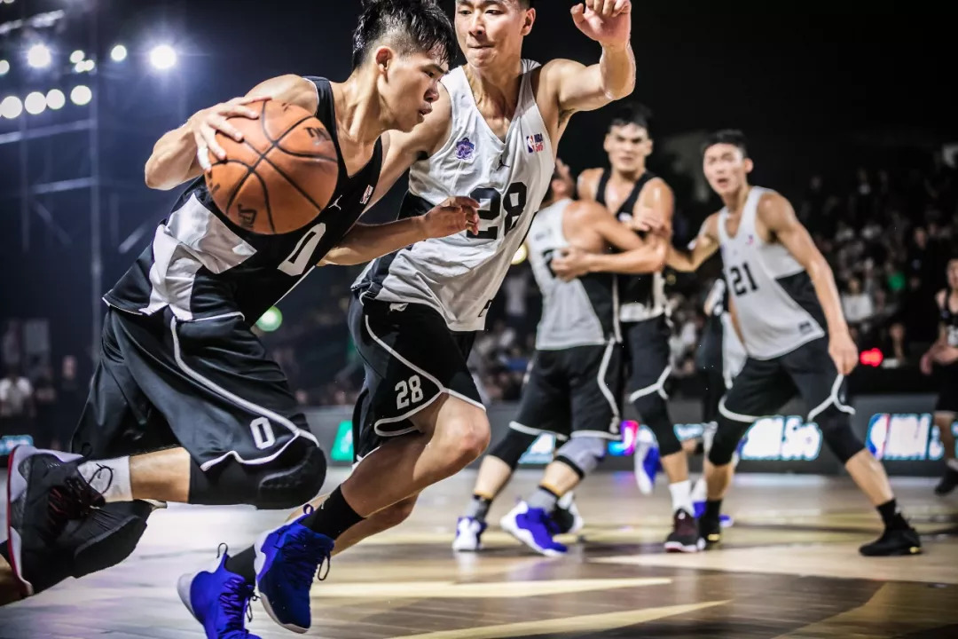 关于非洲篮球精英赛事进入白热化阶段，新星崛起的信息