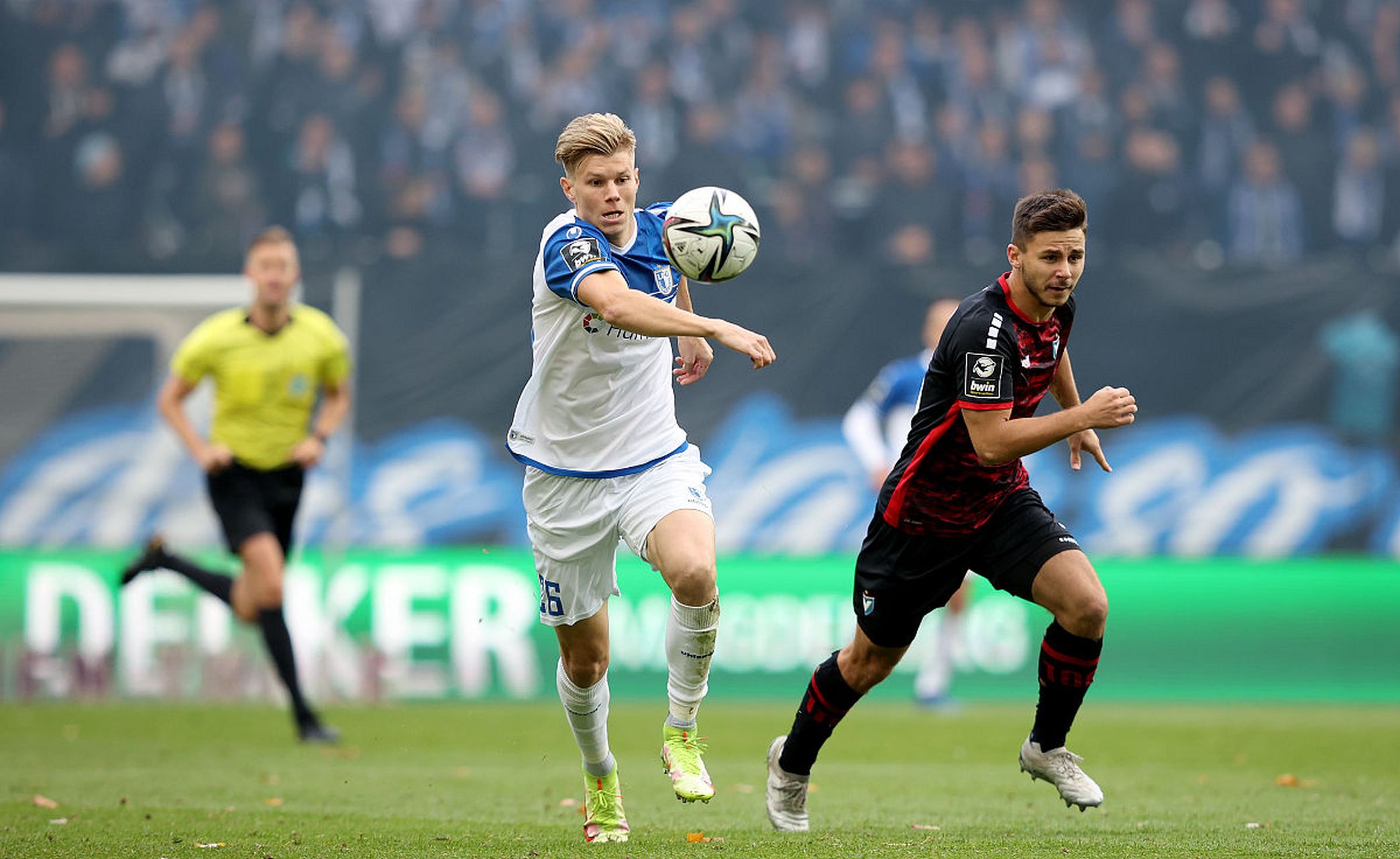 开云官网-包含法兰克福豪取连战连捷，争夺联赛前列位置的词条