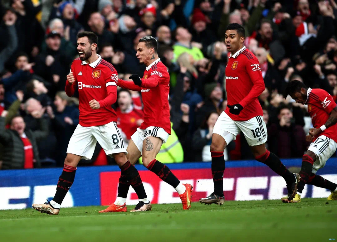 曼联主场大胜沃特福德，全面发挥实力