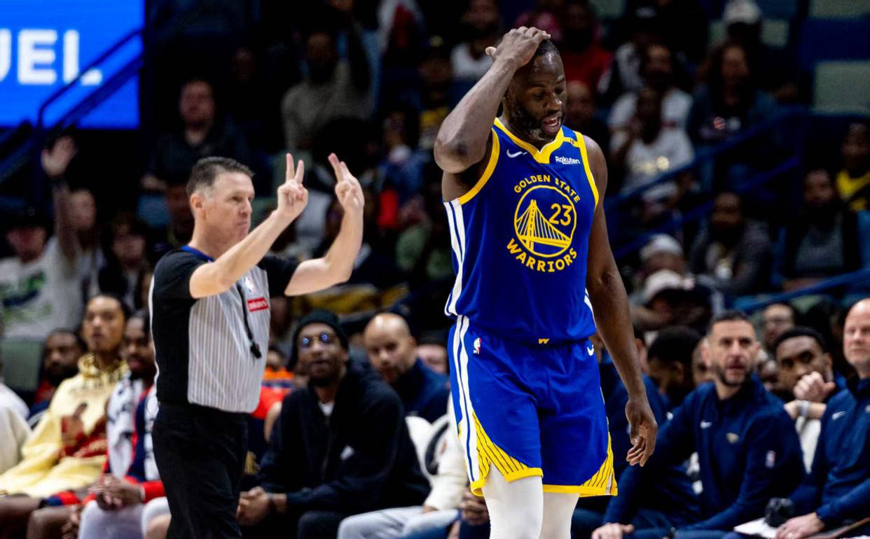 勇士失利暴露弱点,迫切需要调整 勇士失利暴露弱点,迫切需要调整