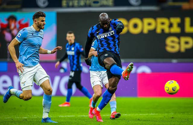 开云平台-包含拉齐奥客场击败那不勒斯，助力保级之路的词条