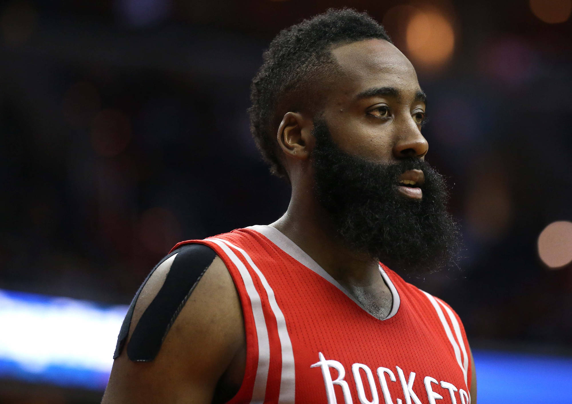 篮网队老将宣布退役,结束传奇生涯 篮网队老将宣布退役,结束传奇生涯