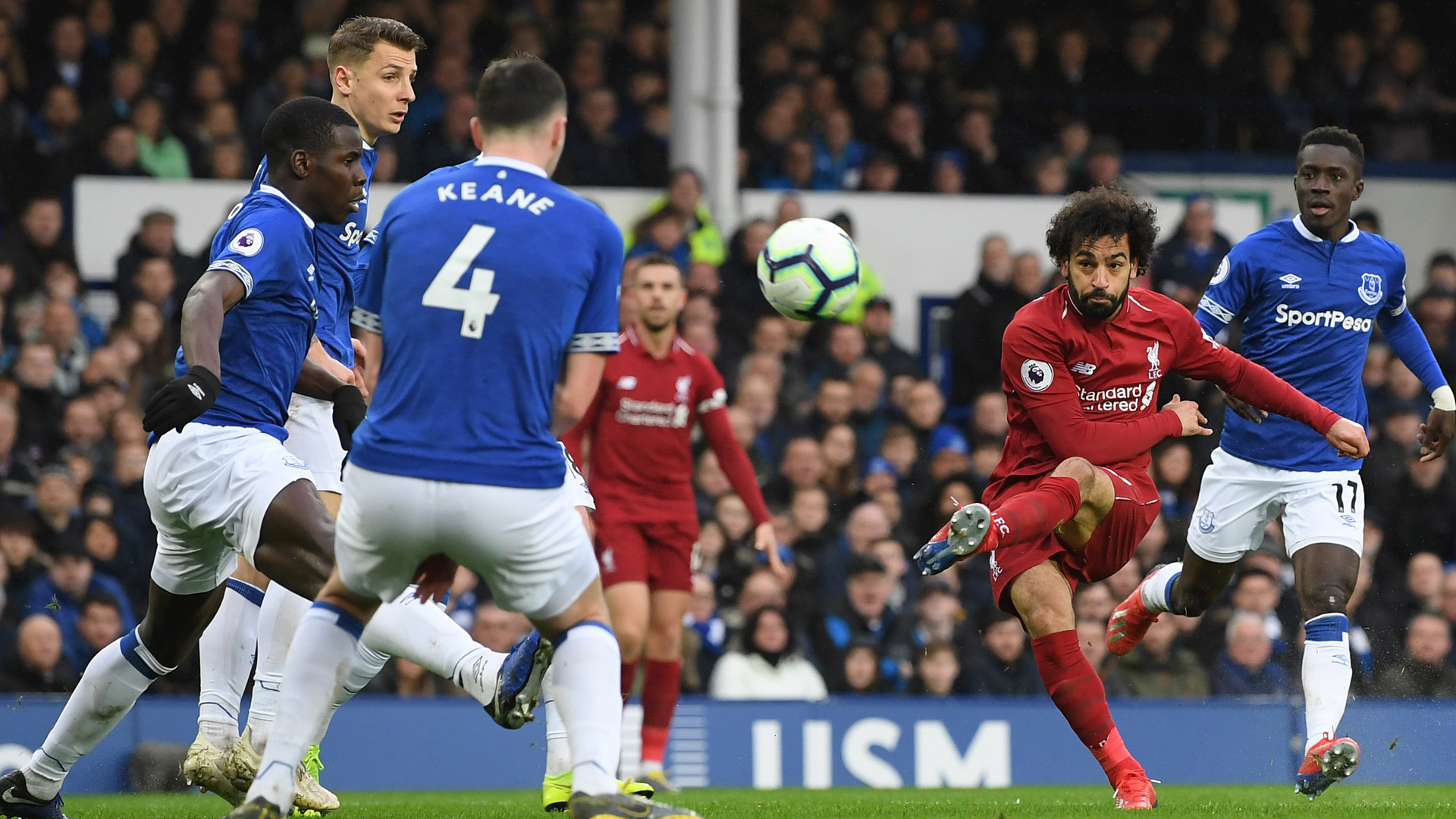 开云体育下载-埃弗顿表现低迷，需加强训练提高球队整体实力