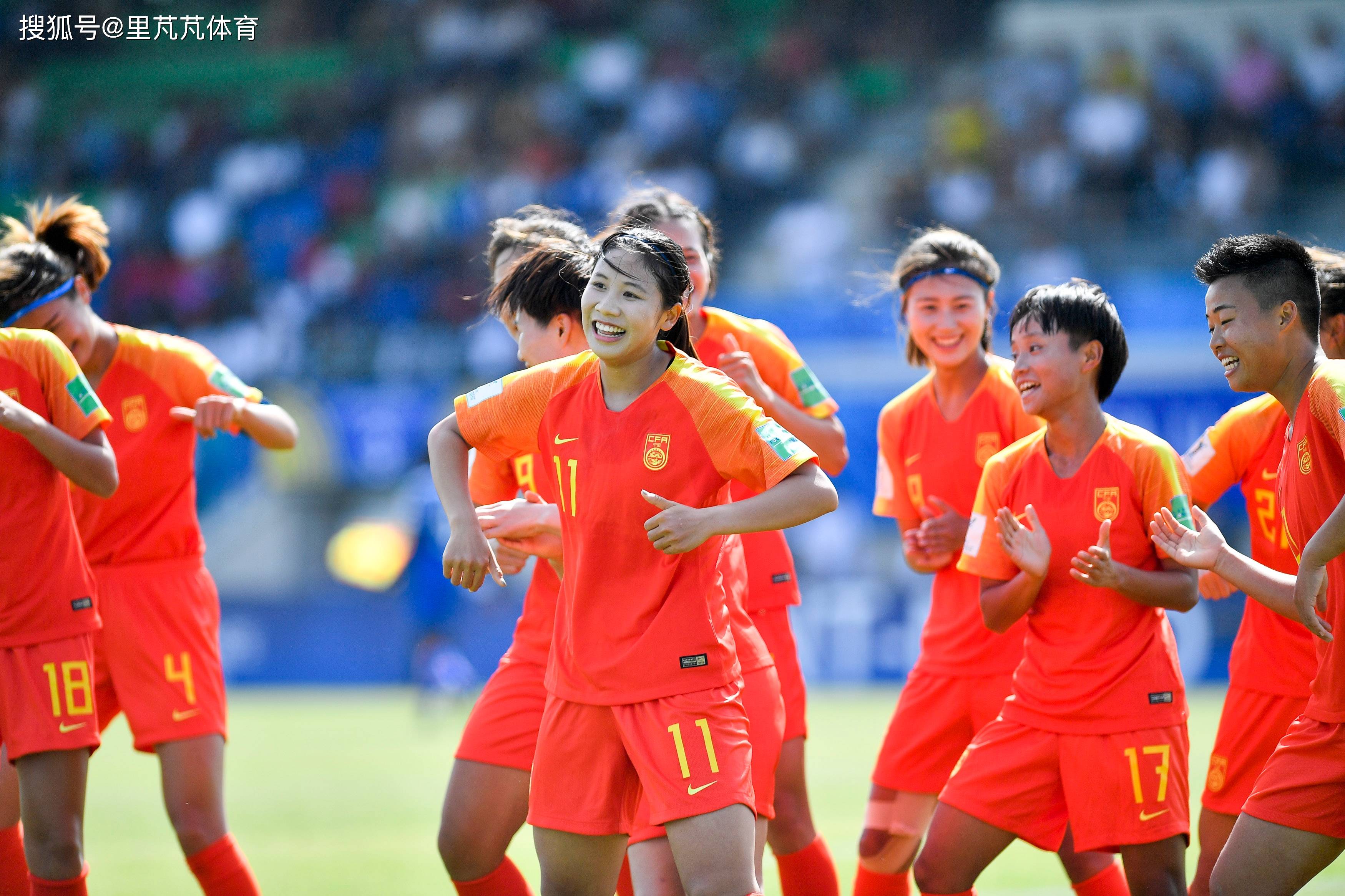 包含战火焚身!女足赛场火爆比赛,场面激烈的词条 包含战火焚身!女足赛场火爆比赛,场面激烈的词条