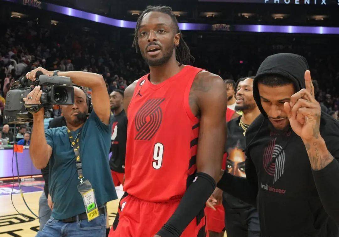 活塞队长格兰特获选入选年D球星队的简单介绍 活塞队长格兰特获选入选年D球星队的简单介绍