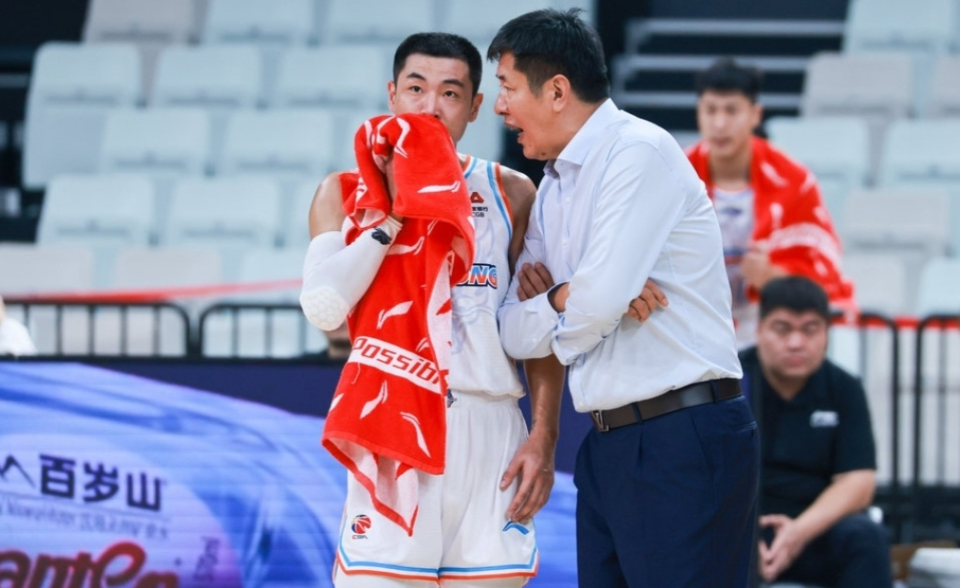 球队决定换帅,渴望逆袭全新赛季的简单介绍 球队决定换帅,渴望逆袭全新赛季的简单介绍