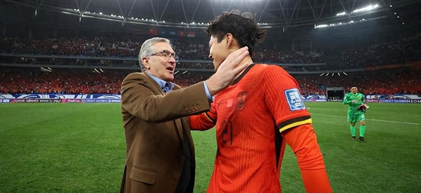 包含乌兹别克斯坦队备受期待,欧洲杯预选赛备战的词条 包含乌兹别克斯坦队备受期待,欧洲杯预选赛备战的词条