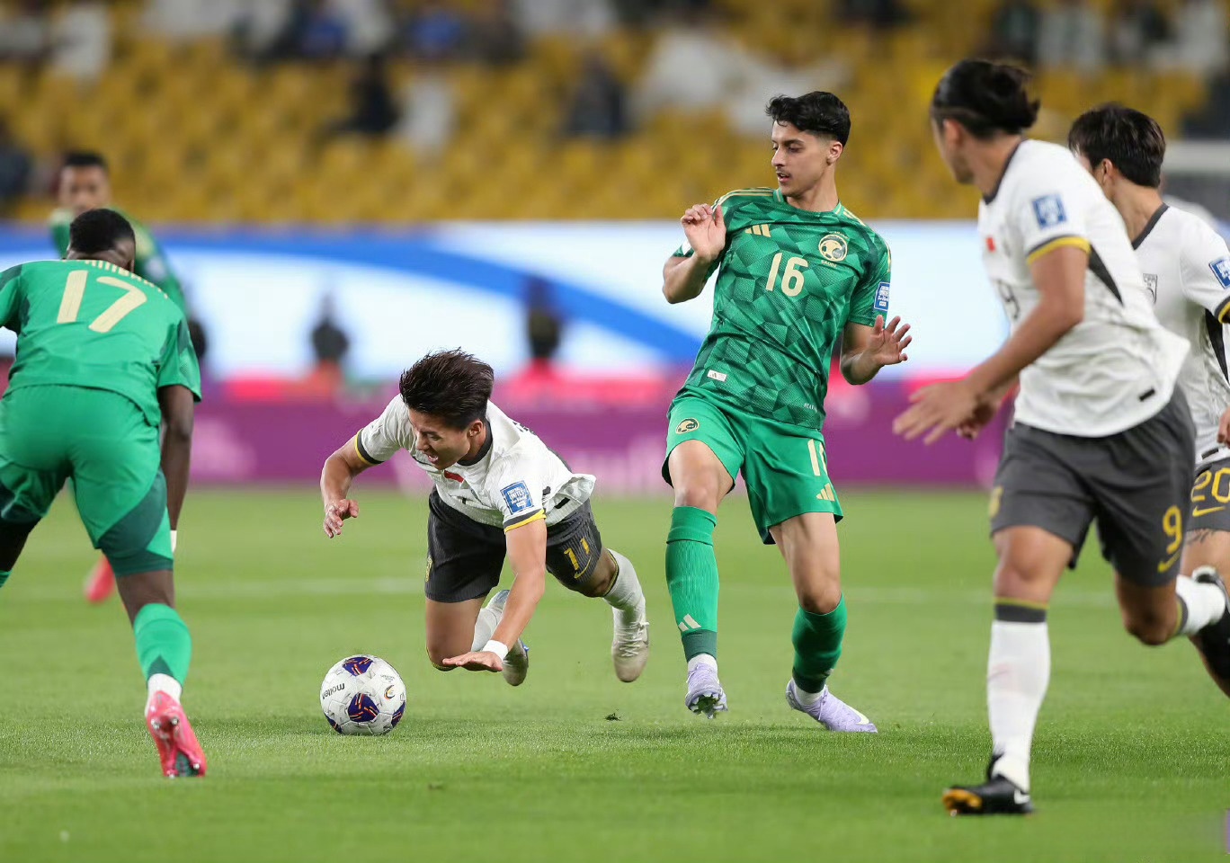 沙特阿拉伯足球联赛迎来挑战 沙特阿拉伯足球联赛迎来挑战