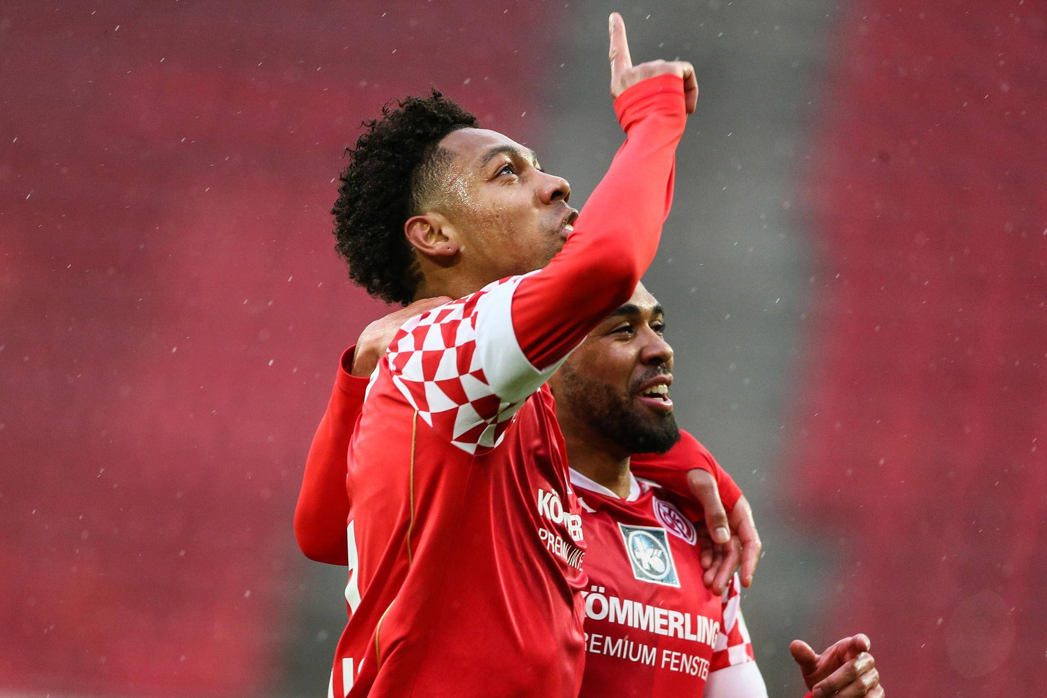 开云下载-美因茨客场告捷，球队表现稳定