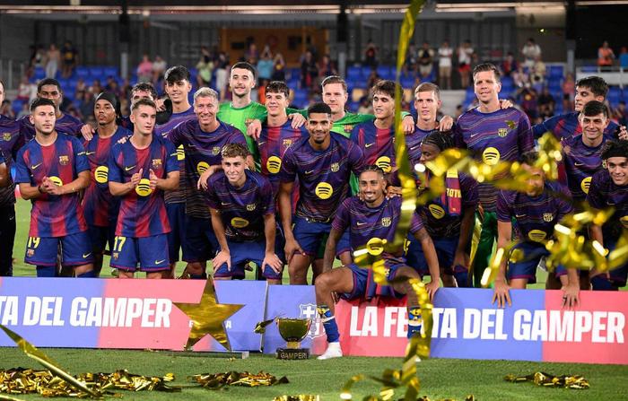 开云官网-布斯克茨梅开二度，巴萨主场大胜的简单介绍