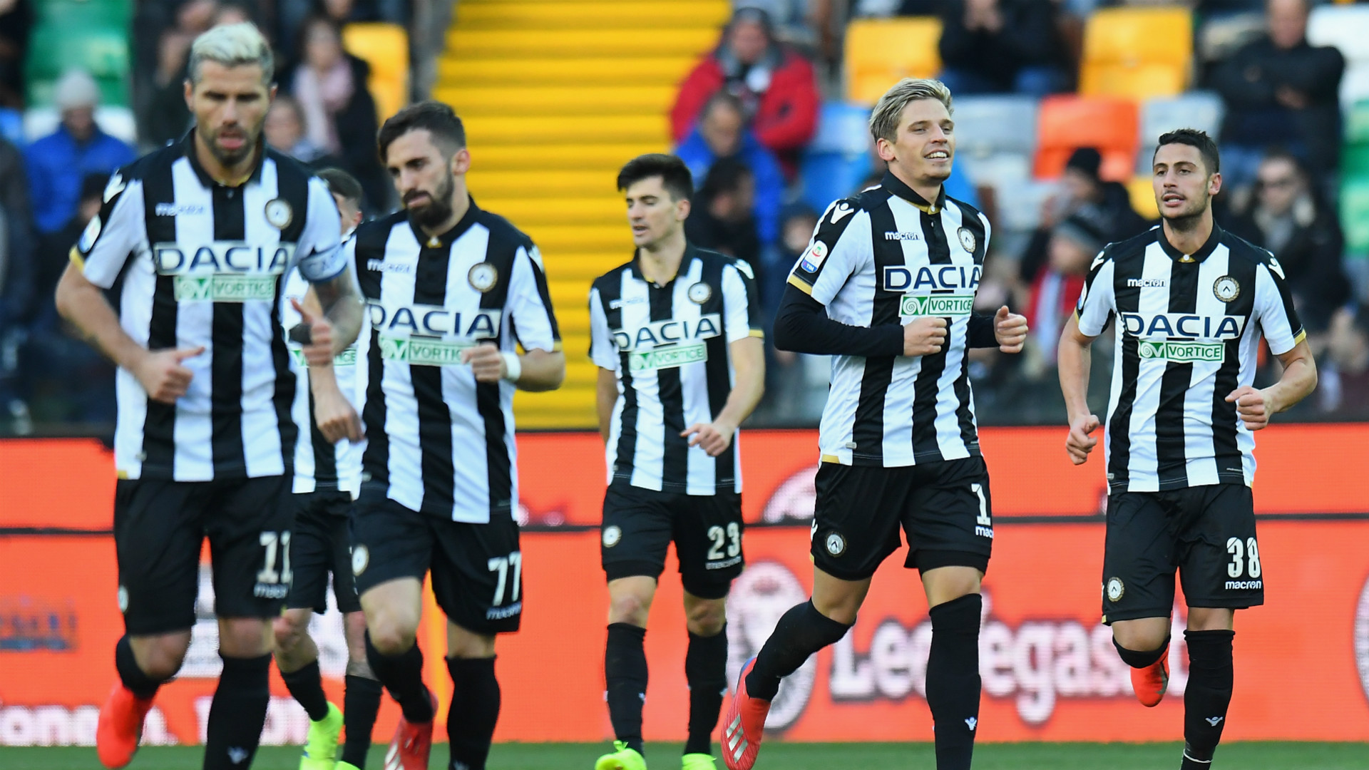 乌迪内斯客场险识败射手助攻破解防守的简单介绍 乌迪内斯客场险识败射手助攻破解防守的简单介绍