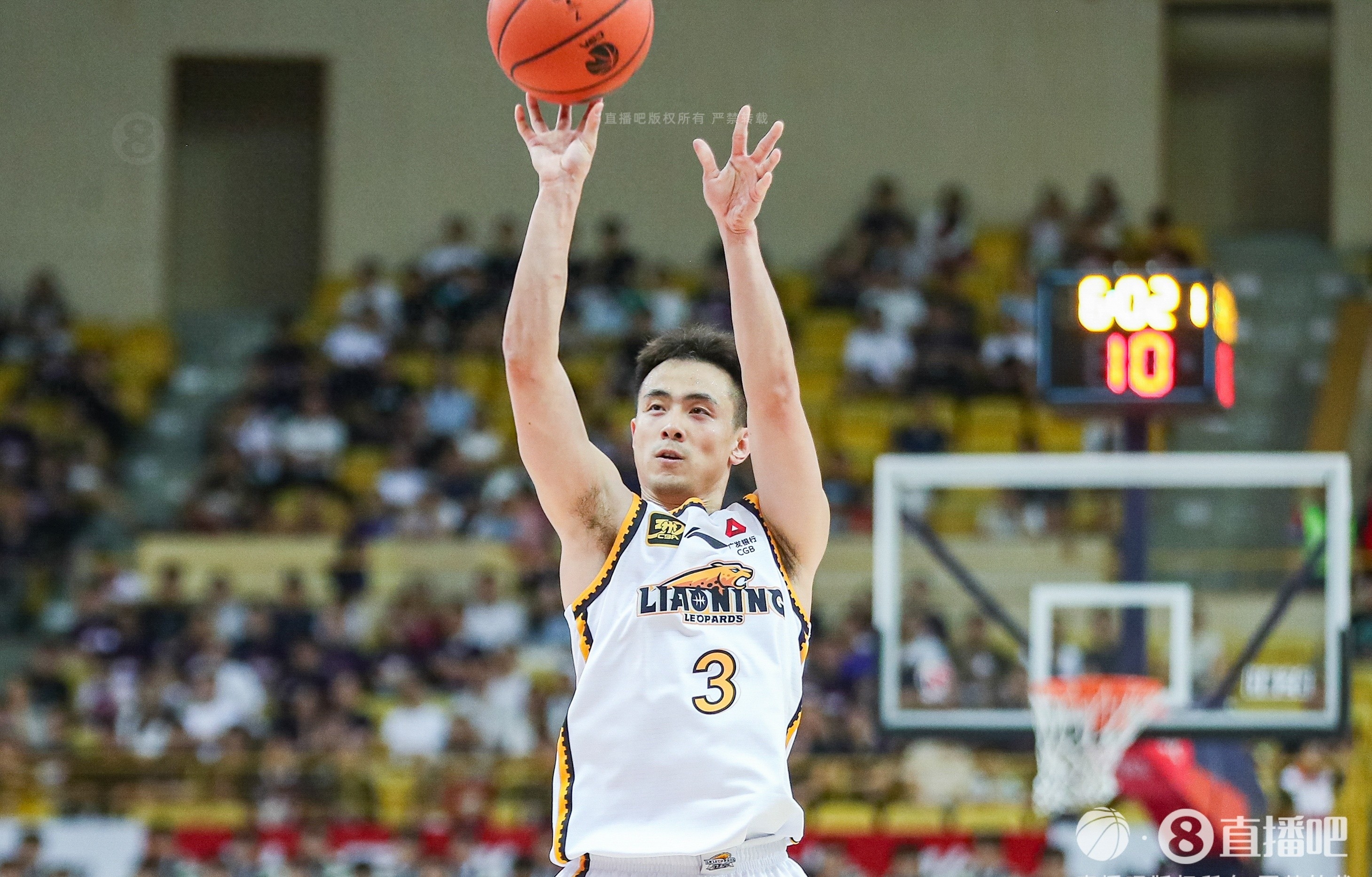 辽宁男篮完胜山西提前8轮锁定季后赛资格 辽宁男篮完胜山西提前8轮锁定季后赛资格