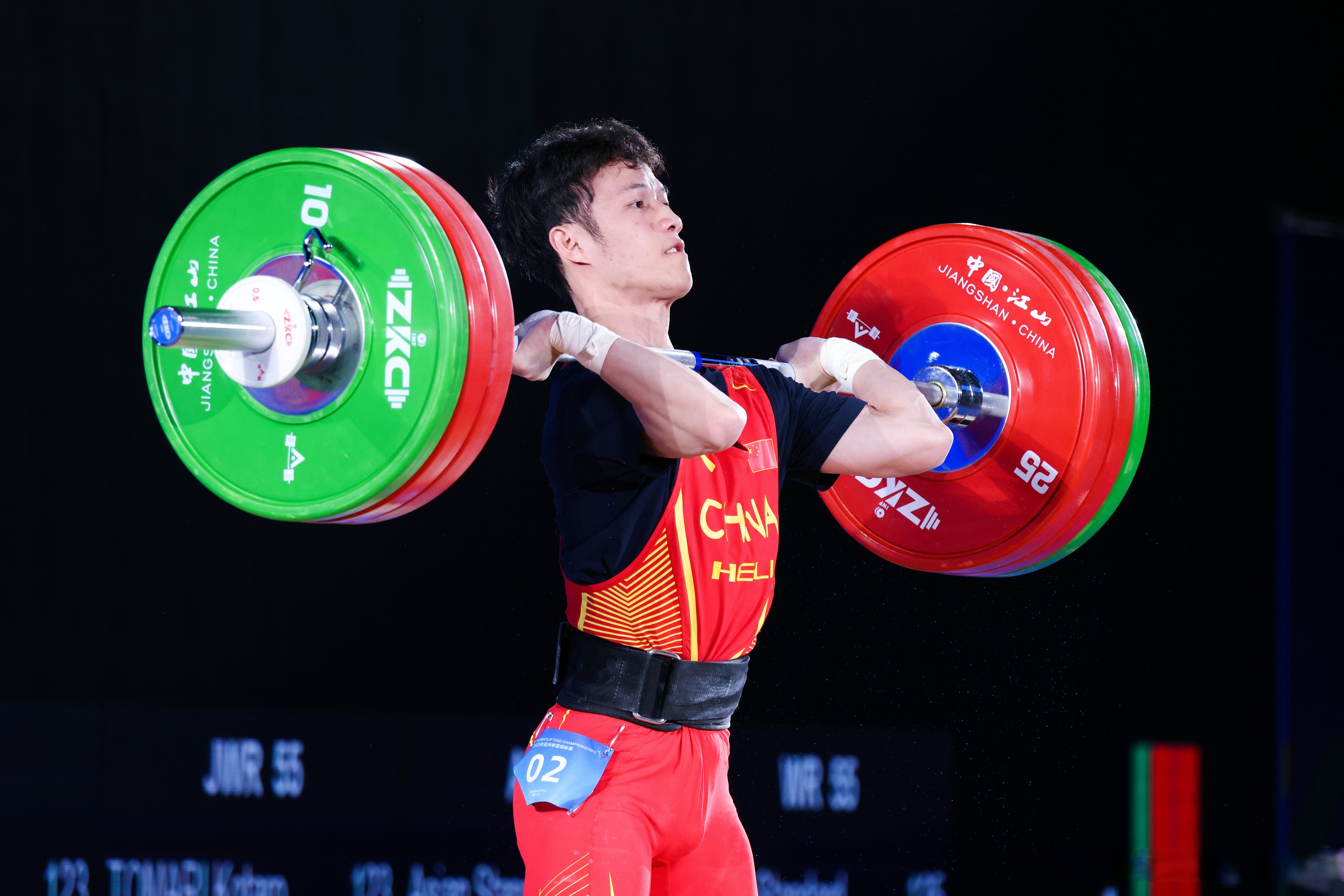 开云体育平台APP-举重比赛圆满结束，中国队众将闪耀赛场