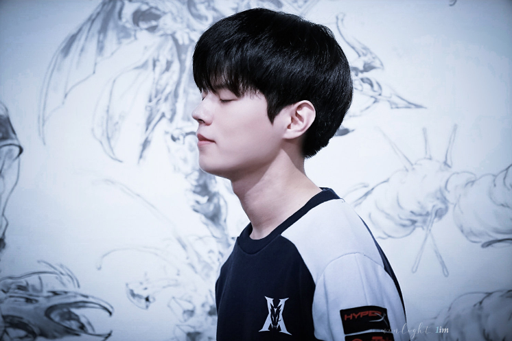 MAD碾压PSG,Deft成为全场焦点全球总决赛3:2(洛杉矶) MAD碾压PSG,Deft成为全场焦点全球总决赛3:2(洛杉矶)