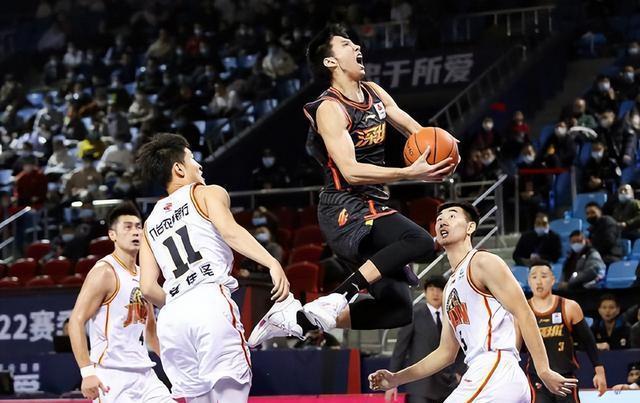 包含荷兰胜乌克兰,实力碾压对手展现强大的词条 包含荷兰胜乌克兰,实力碾压对手展现强大的词条