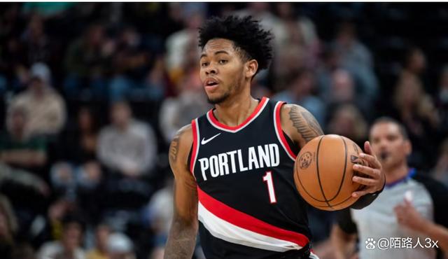 开云下载-开拓者惨败独行侠，西蒙斯28分的简单介绍