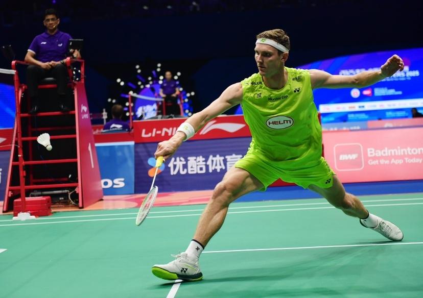 包含日本羽毛球队力克中国羽毛球队，安赛龙高光表现的词条