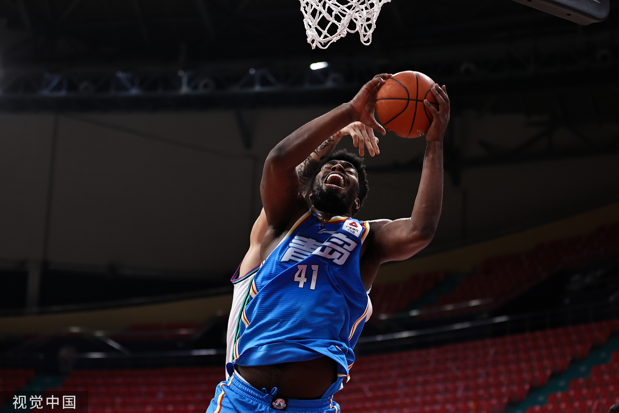 开云官网-青岛队力克江苏队,范弗利特关键制胜