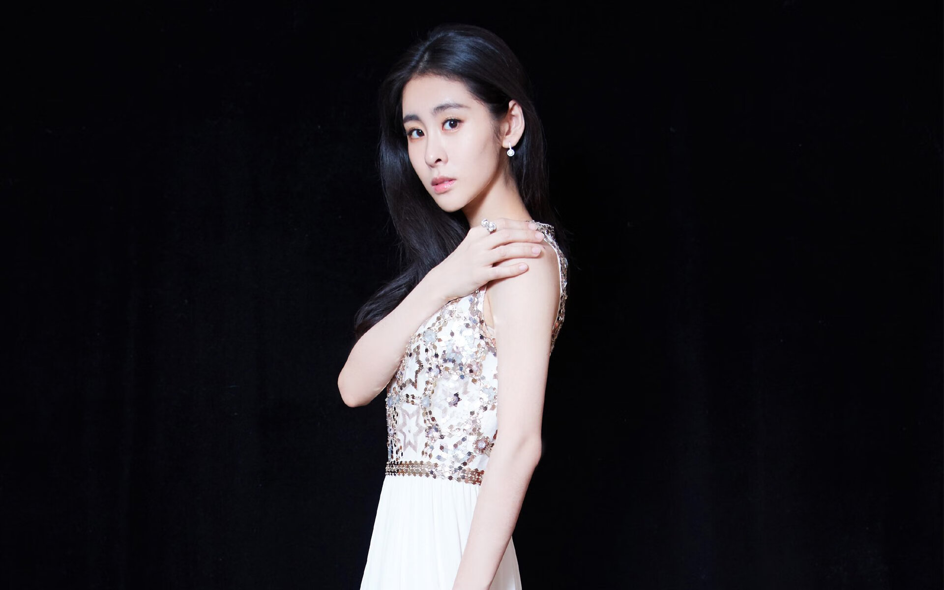 开云体育下载-西甲国家德比焦点战，阿尔及利亚之星如何带走马赛的荣耀