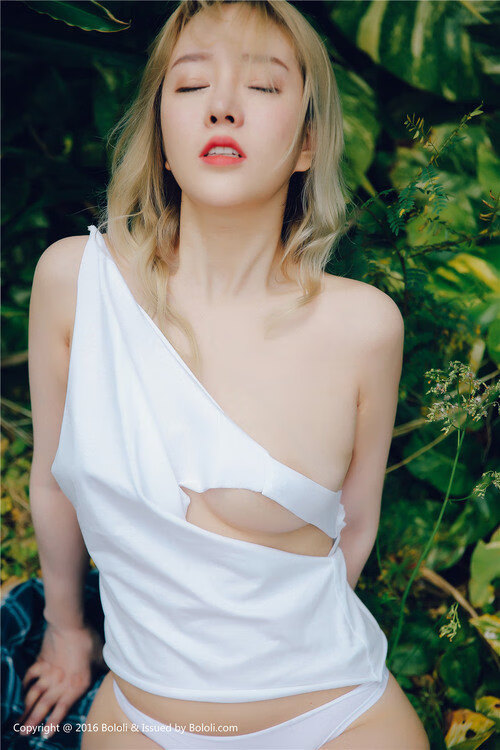 开云体育官方网站-伊萨克双响定乾坤！多特蒙德战术演绎完美碾压韩国劲旅