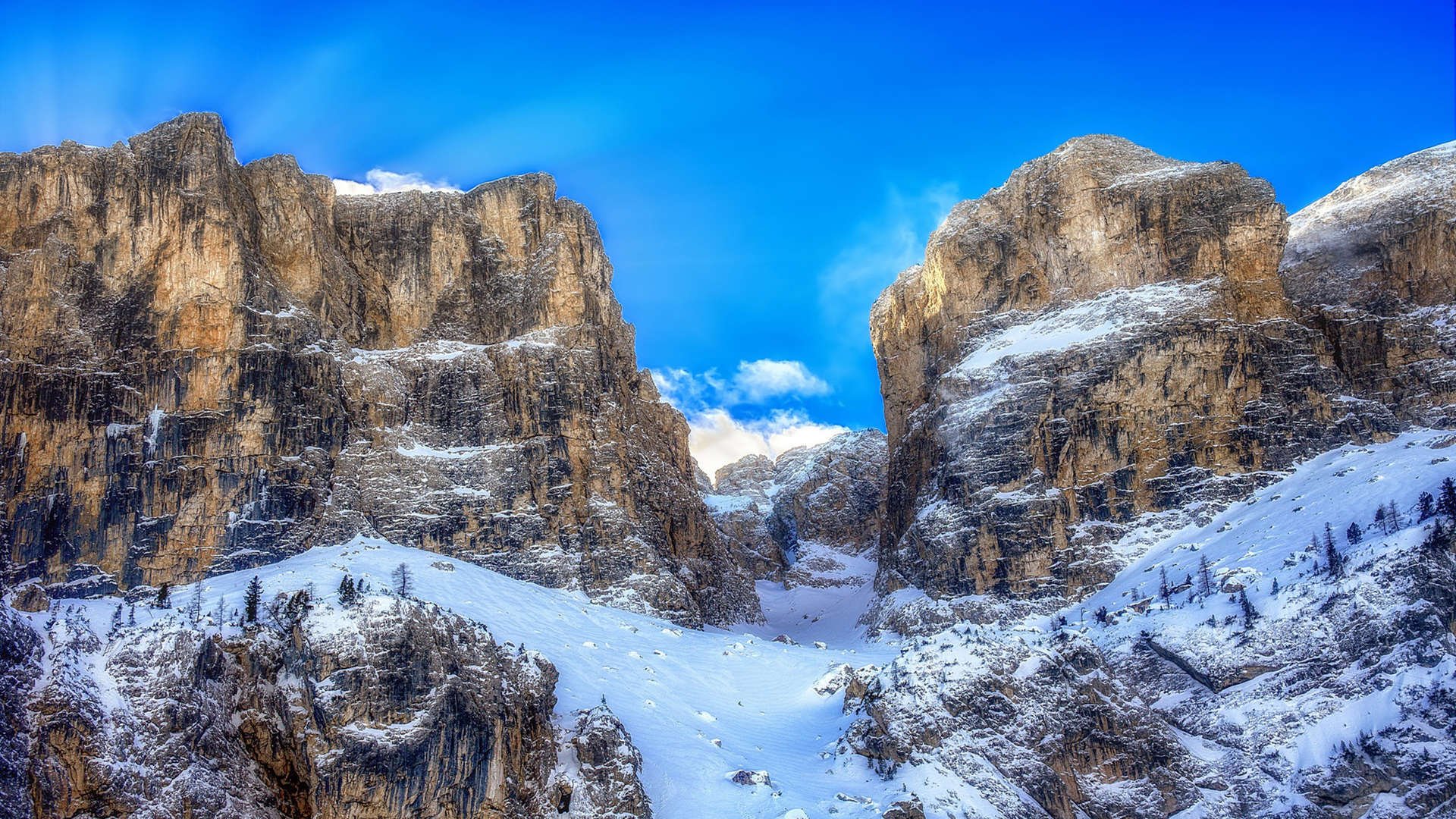 开云体育官方网站-楚阿梅尼关键时刻爆发，连得关键分助队赢得NBA季后赛生死战