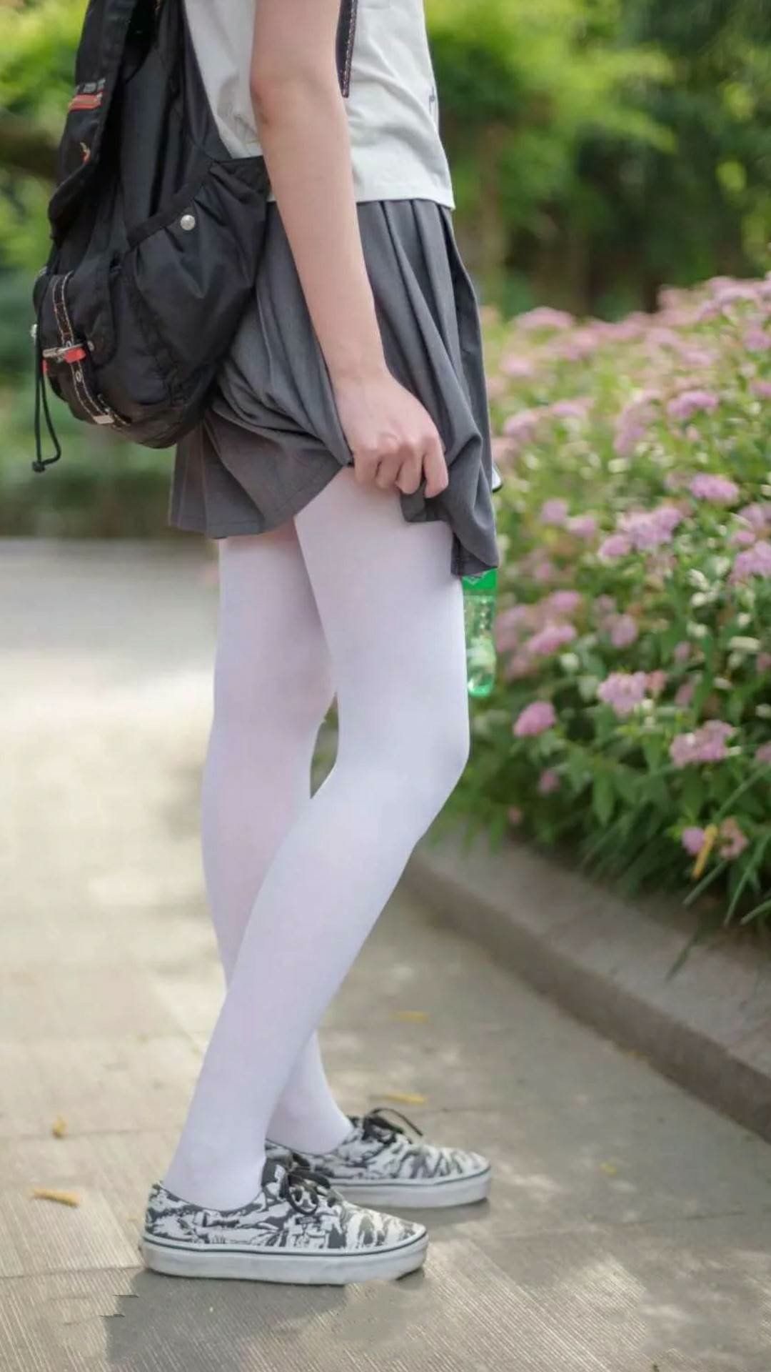 开云体育-欧冠双雄记，拜仁铁血破巴黎，拉什福德一肩扛起红魔希望