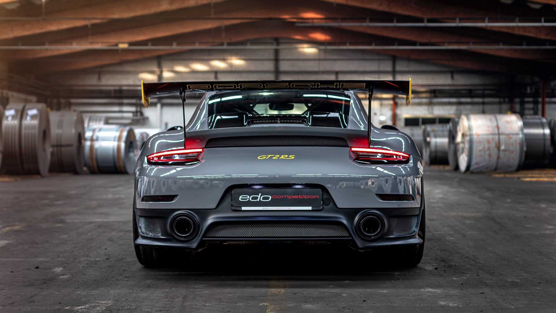 欧冠半决赛现统治级表演，哈兰德用压制级发挥重新定义中锋价值